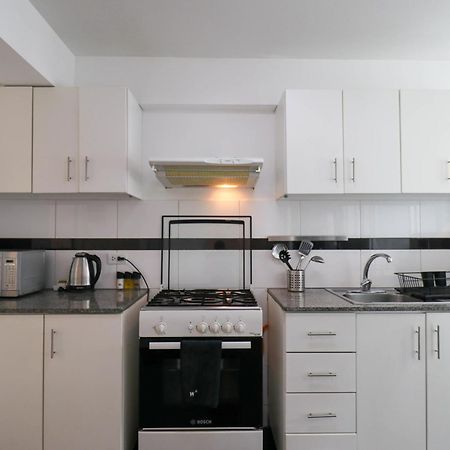Cozy 3Br In Miraflores Apartment Lima Bagian luar foto